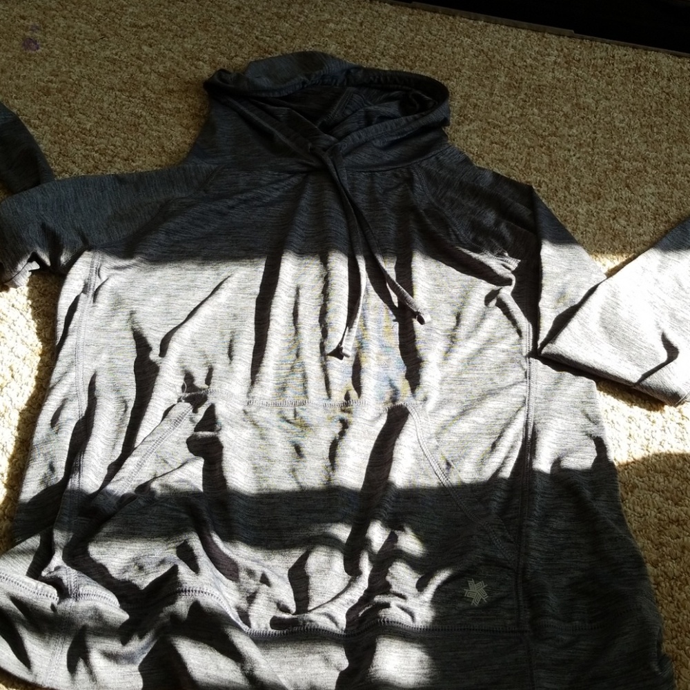 Loose sweatshirt
